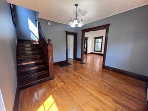 425 Fuller Ave SE in Grand Rapids, MI - Building Photo - Building Photo