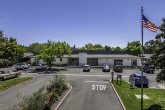 Rindle Ranch (55+) in Citrus Heights, CA - Building Photo - Building Photo