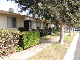 10537 Crenshaw Blvd Apartments