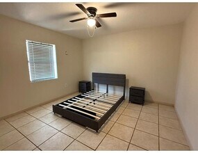 1201 E Nobles Ave in Midland, TX - Building Photo - Building Photo