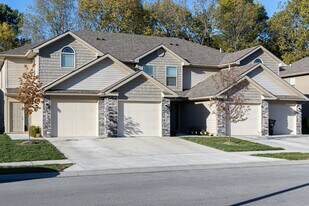 Live at Traditions in Belton, MO - Building Photo