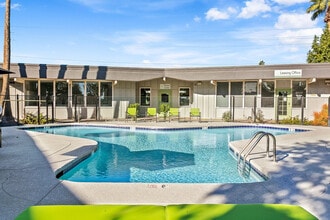 SITE Scottsdale in Scottsdale, AZ - Building Photo - Building Photo