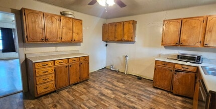 528 E Lake St in Paragould, AR - Building Photo - Building Photo