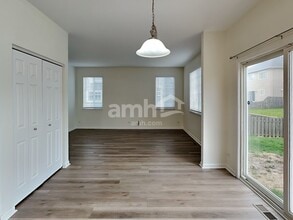 1209 Fawnlily Cir in Joliet, IL - Building Photo - Building Photo