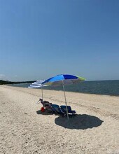 48 Oakhurst Rd in Hampton Bays, NY - Building Photo - Building Photo