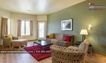 N16W22350 Watertown Rd in Waukesha, WI - Building Photo - Building Photo