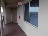 13705 SW 12th St in Pembroke Pines, FL - Building Photo - Building Photo