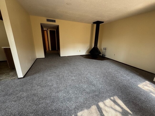8333 Comanche Rd NE in Albuquerque, NM - Building Photo - Building Photo