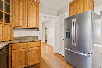 75 Lodge Rd in Poquoson, VA - Foto de edificio - Building Photo