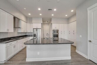 1139 N Harold St in Tempe, AZ - Building Photo - Building Photo