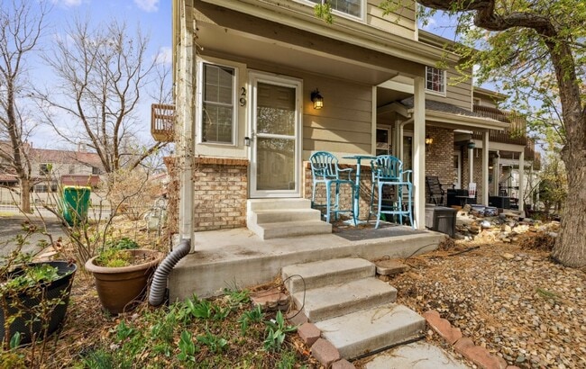 property at 1470 S Quebec Way