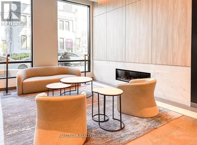 1 Jarvis St in Hamilton, ON - Building Photo - Building Photo