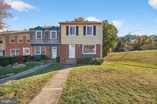 12462 Skipper Cir in Woodbridge, VA - Building Photo