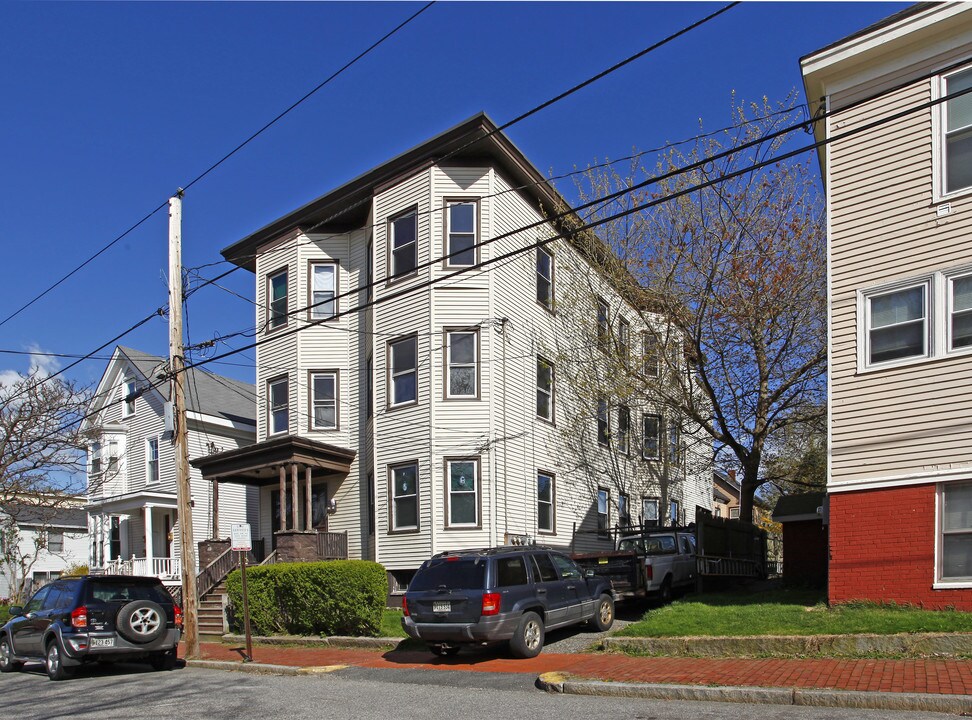 64 Montreal St in Portland, ME - Building Photo