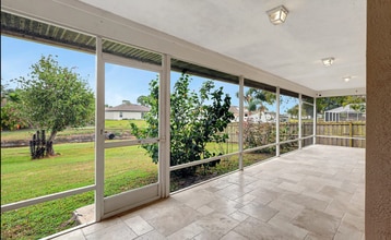 1751 SW Southworth Ter in Port St. Lucie, FL - Building Photo - Building Photo