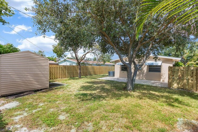 272 NE 13th St in Delray Beach, FL - Building Photo - Building Photo