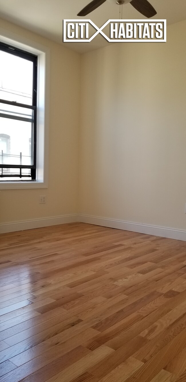 35 Central Park N-Unit -5L in New York, NY - Building Photo - Building Photo