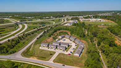 Bluff Canyon in Poplar Bluff, MO - Building Photo - Building Photo