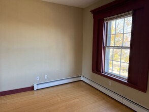 50 Adams St in Biddeford, ME - Building Photo - Building Photo