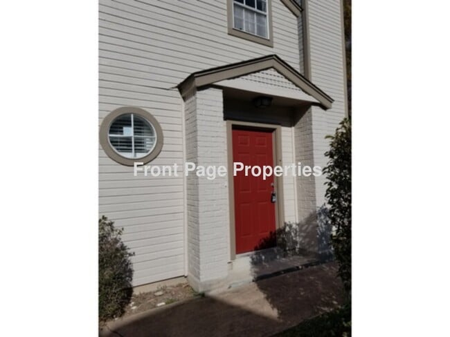 1306 Danbury Square in Austin, TX - Building Photo - Building Photo