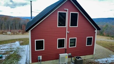 49 Neal Hill Rd in Tuftonboro, NH - Building Photo - Building Photo