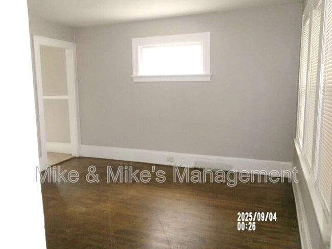 1126 S 56th St in West Allis, WI - Building Photo - Building Photo