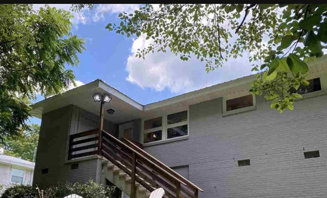 4964 Scenic View Dr in Irondale, AL - Building Photo - Building Photo