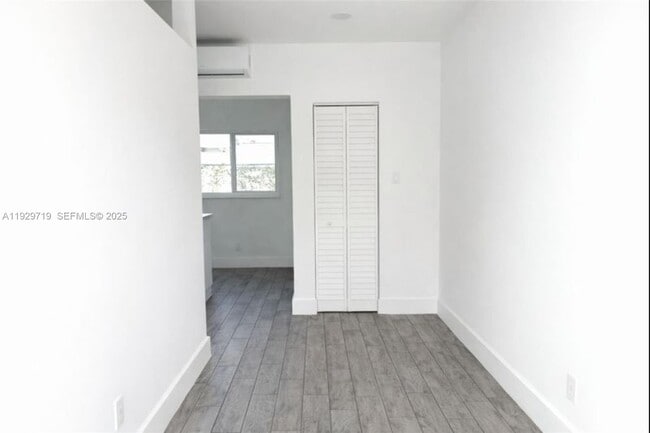 3071 SW 27th Ln in Miami, FL - Building Photo - Building Photo