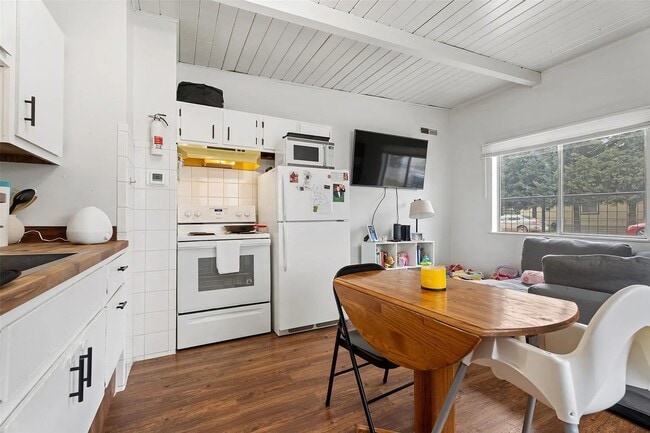 property at 3220 Clark St