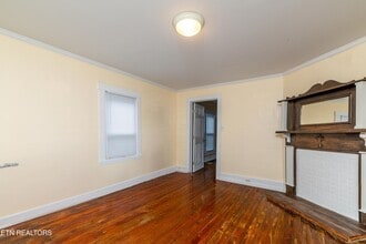 1443 N 4th Ave in Knoxville, TN - Foto de edificio - Building Photo