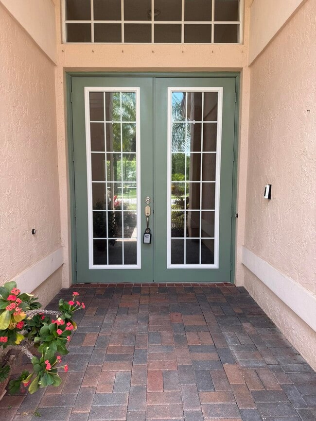 11225 Manderly Ln in Wellington, FL - Building Photo - Building Photo