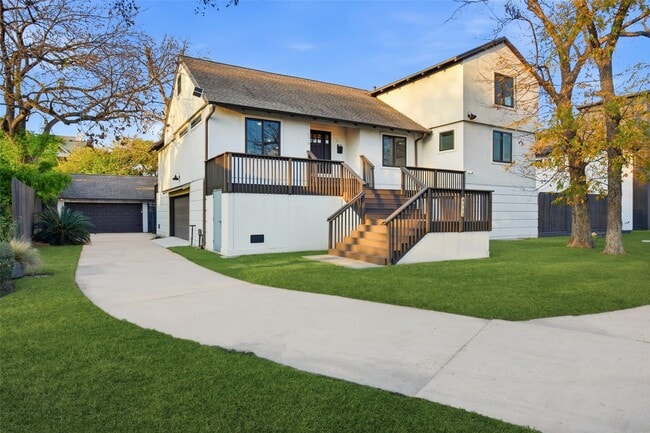 4718 N Braeswood Blvd