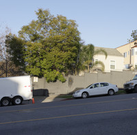 1812 Ivar Ave in Los Angeles, CA - Foto de edificio - Building Photo