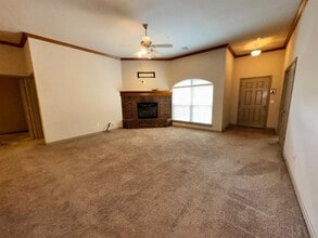 1424 Teakwood Dr in Norman, OK - Building Photo - Building Photo