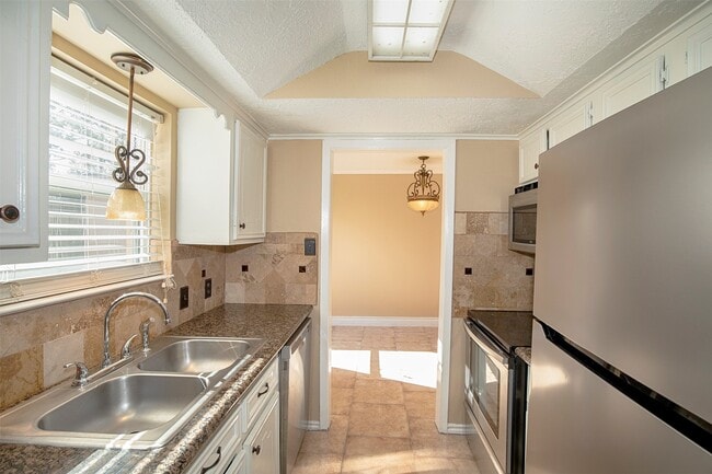 property at 431 Sunset Dr