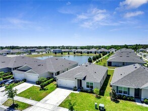 2921 Sunridge Lp in St. Cloud, FL - Foto de edificio - Building Photo