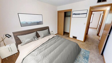 2511 Ferndale Ave in Ames, IA - Building Photo - Building Photo
