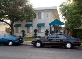 600 Venice Way in Inglewood, CA - Building Photo