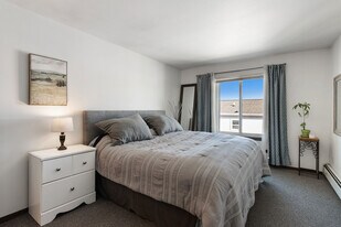 7900 Harwood Ave, Unit 109