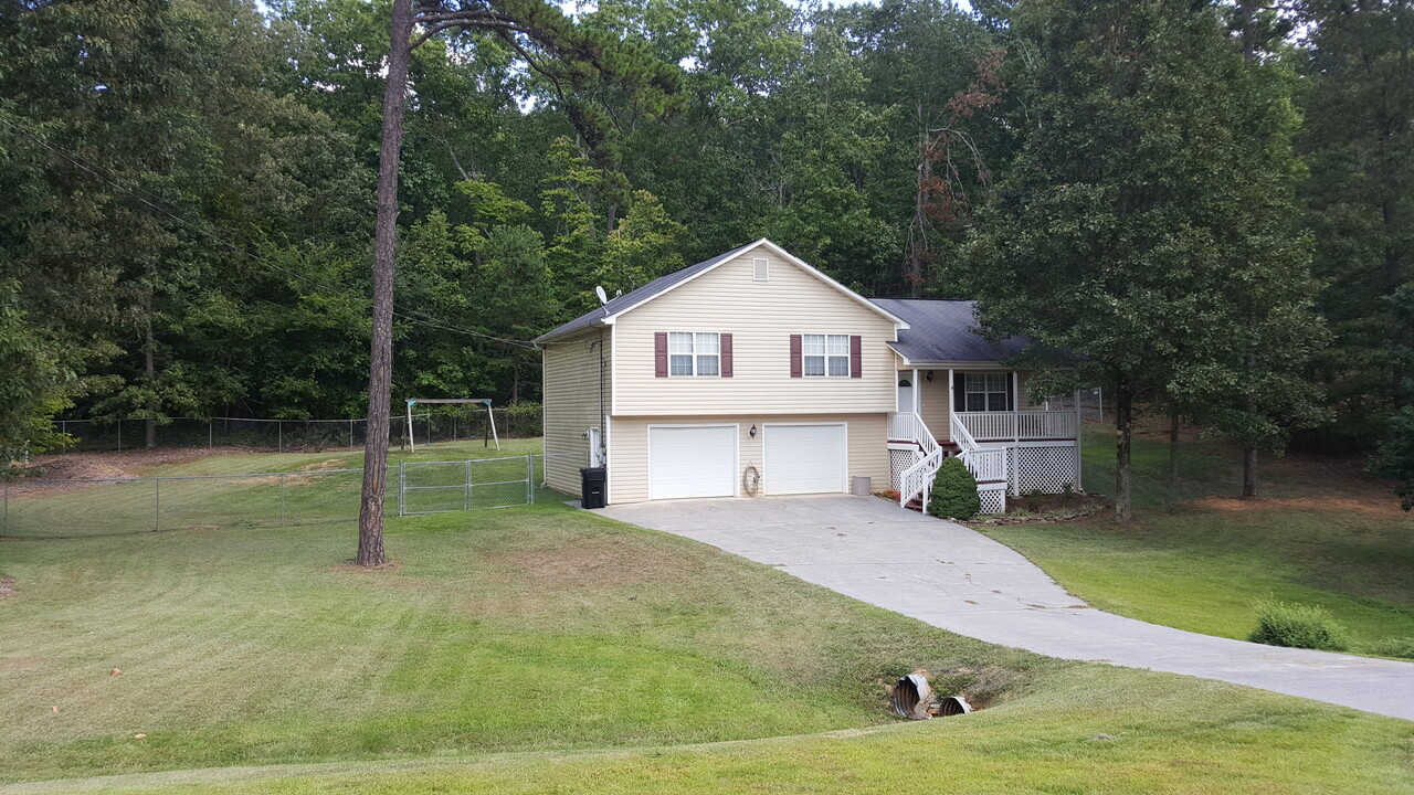 37 Etowah Ridge Dr SW in Cartersville, GA - Building Photo