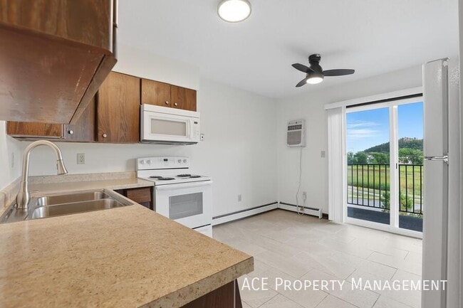 725 Dakota Dr in Rapid City, SD - Building Photo - Building Photo