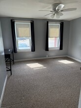 0 School St, Unit Apt 1 in Whitman, MA - Foto de edificio - Building Photo