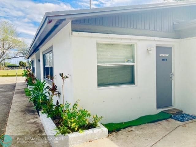 889 NW 16th Ave in Fort Lauderdale, FL - Building Photo - Building Photo