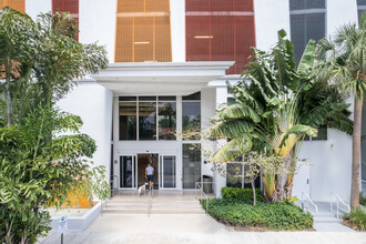 Bayhouse Miami in Miami, FL - Building Photo - Building Photo