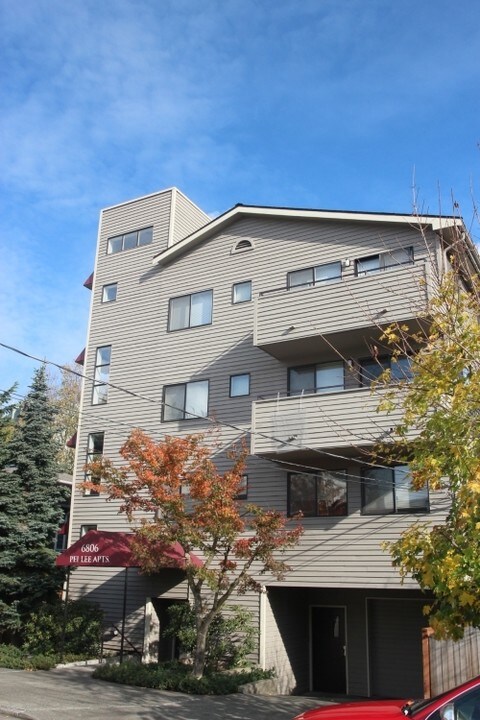 Pei Lee Apartments in Seattle, WA - Foto de edificio