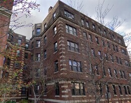 1580 Massachusetts Ave, Unit 2A in Cambridge, MA - Building Photo