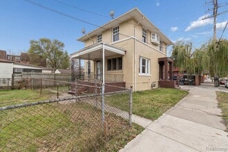 5421 Toledo St in Detroit, MI - Building Photo - Building Photo