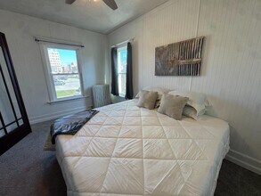 504 N Roosevelt Ave in Bloomington, IL - Building Photo - Building Photo