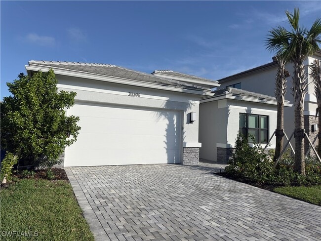 20396 Estero Xing Blvd in Estero, FL - Building Photo - Building Photo