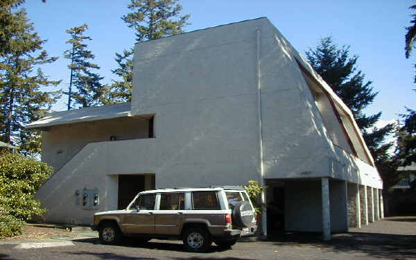 20815 76th Ave W in Edmonds, WA - Foto de edificio